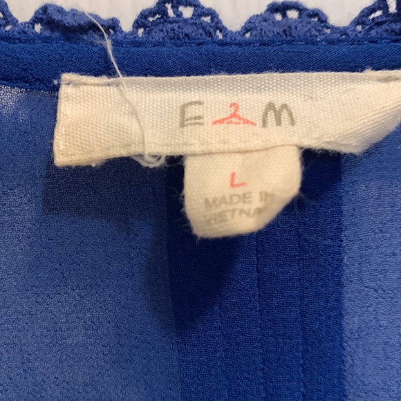 Blue Womens Blouse Size Large - Picture 2 of 6